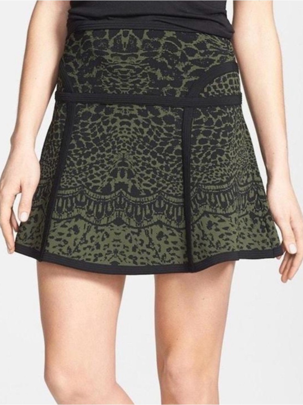 Diane Von Furstenberg Olive Green and Black Patterned Knit Skirt